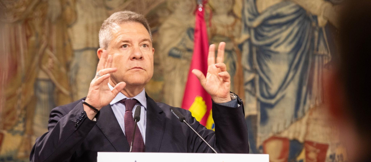 El presidente de Castilla-La Mancha, Emiliano García-Page

REMITIDA / HANDOUT por DAVID ESTEBAN GONZALEZ
Fotografía remitida a medios de comunicación exclusivamente para ilustrar la noticia a la que hace referencia la imagen, y citando la procedencia de la imagen en la firma
30/7/2025
