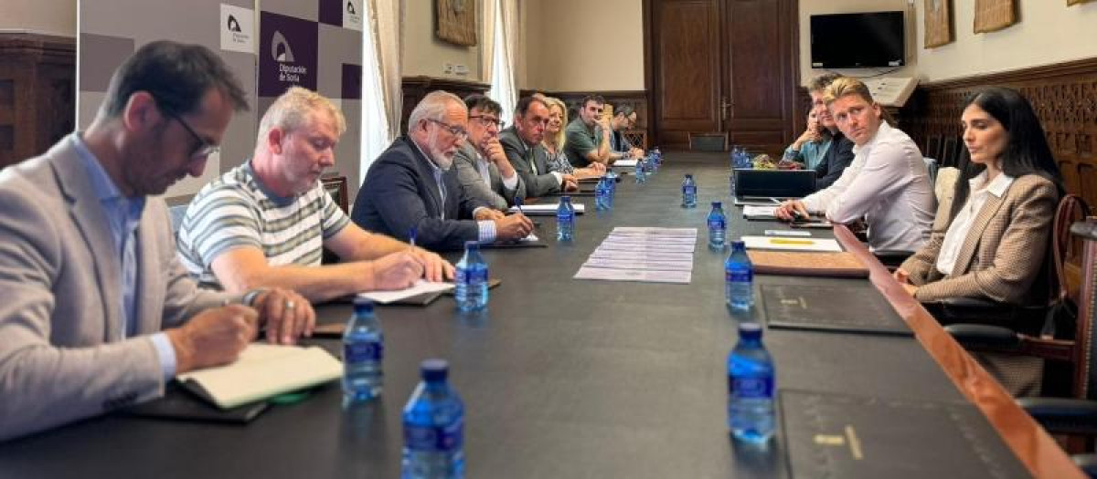 La Diputación de Soria comparte el proyecto de inversión Agro-Care con municipios de la provincia