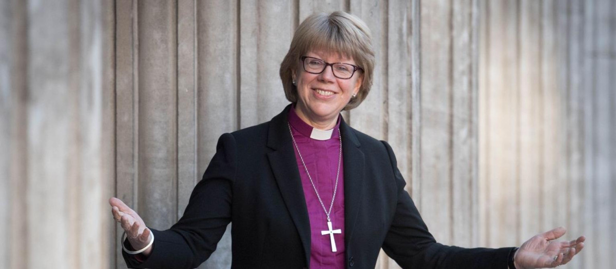 La 'obispa' Sarah Mullally sustituirá al defenestrado Justin Welby