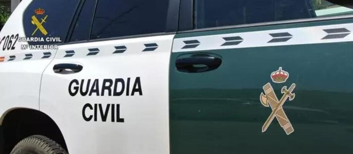 Un vehículo de la Guardia Civil