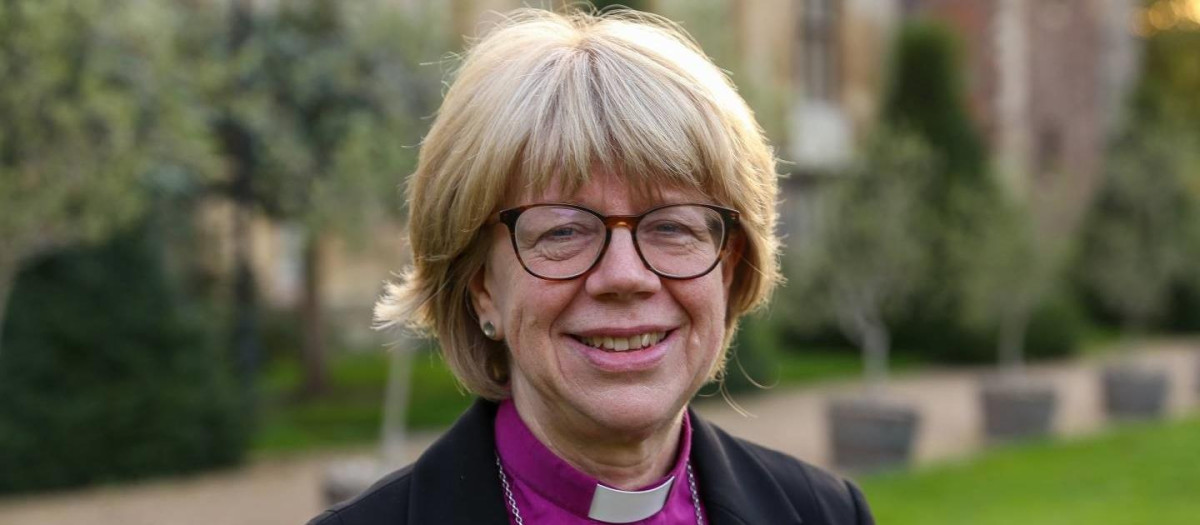 La nueva 'arzobispa' Sarah Mullally

REMITIDA / HANDOUT por ARZOBISPADO DE CANTERBURY
Fotografía remitida a medios de comunicación exclusivamente para ilustrar la noticia a la que hace referencia la imagen, y citando la procedencia de la imagen en la firma
03/10/2025