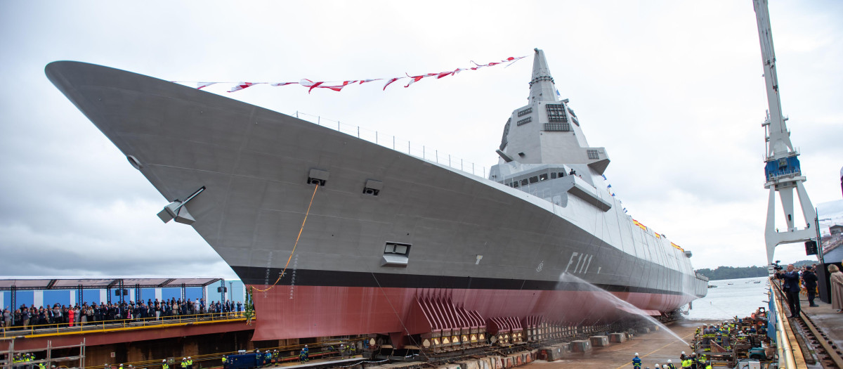 Reciente botadura de la fragata F-110 Bonifaz