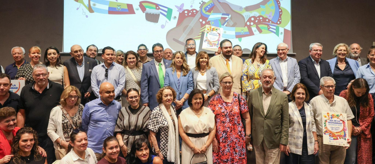 Imagen de la presentación de las actividades por el Día de la Hispanidad en la Comunidad Valenciana