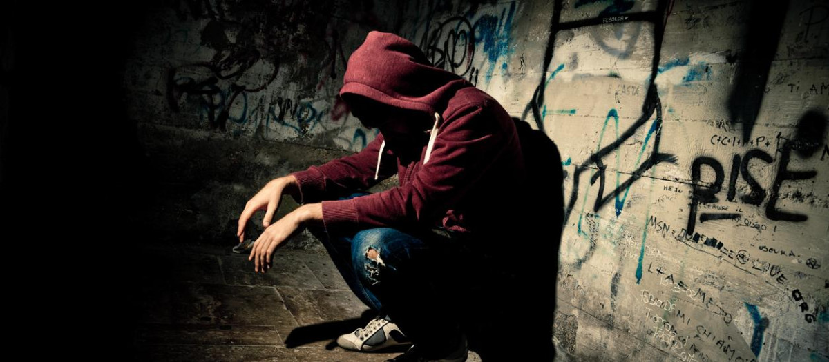 La soledad y las dificultades familiares severas están asociadas a las ideaciones suicidas