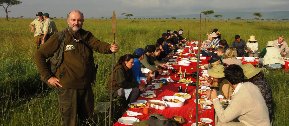 Comida en plena estepa Masai