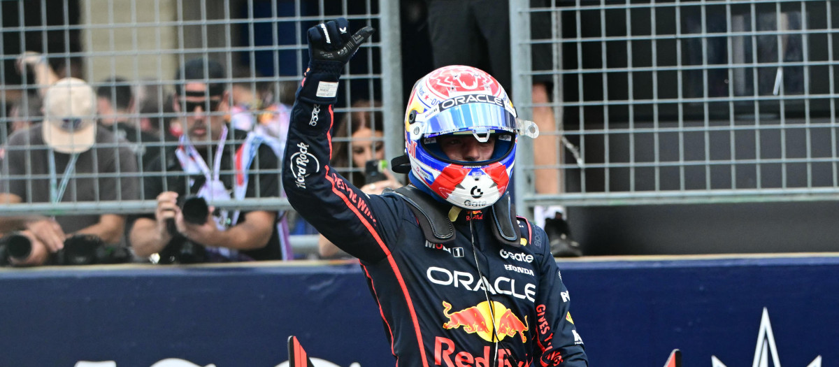 Max Verstappen celebra la victoria en el sprint de Austin