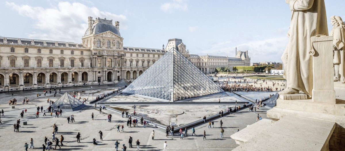 Louvre