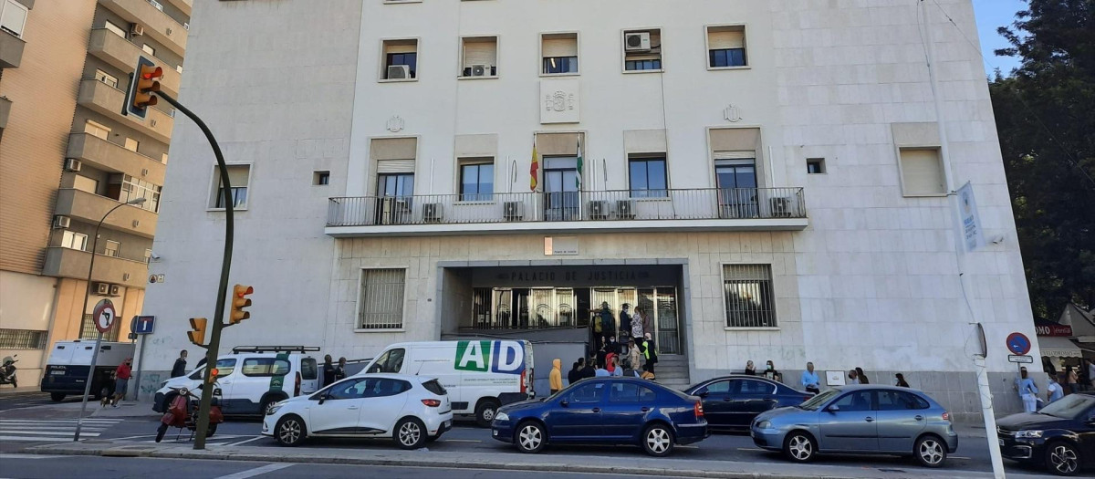 Fachada de la Audiencia Provincial de Huelva.