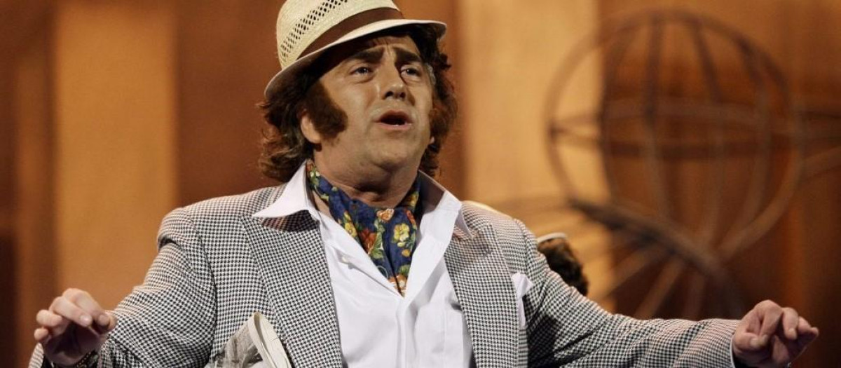 El Selu en una actuación con su chirigota Los Enteraos.