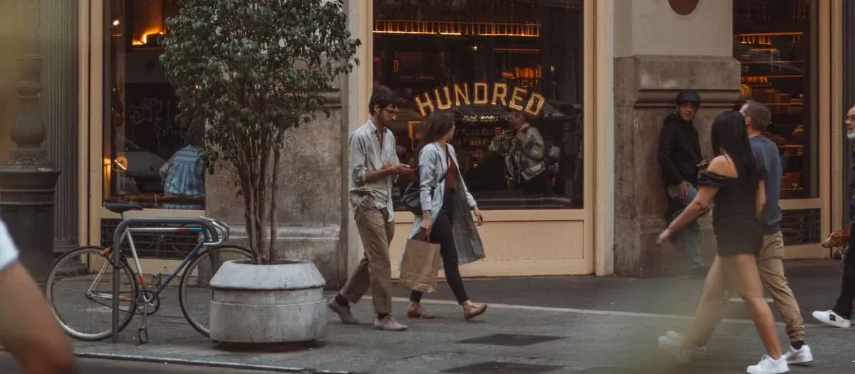 El local de Hundred en la calle San Vicente Mártir, en Valencia.