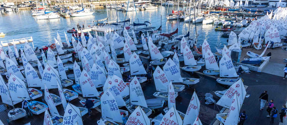 Embarcaciones participantes el año pasado en el Real Club Náutico de Palma