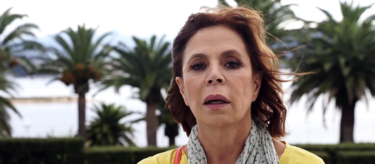 SANTANDER, 23/10/2025.- La diseñadora Agatha Ruiz de la Prada, que ha viajado a Santander para participar en un desfile para visibilizar la prevención y detección precoz del cáncer de mama, subraya, en una entrevista con EFE, que tanto la moda como ella misma se encuentran "en un momento muy interesante" y, en su caso, dice que está haciendo más cosas que nunca. EFE/ ROMÁN G. AGUILERA