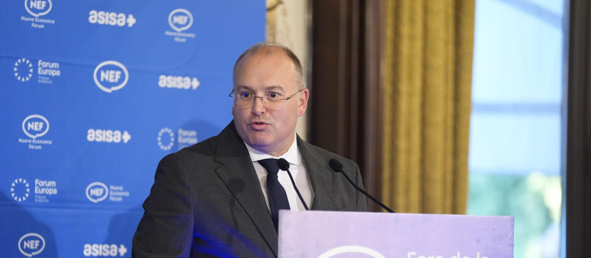 El secretario general del PP, Miguel Tellado, este viernes en Sevilla

JOAQUÍN CORCHERO-EUROPA PRESS
24/10/2025