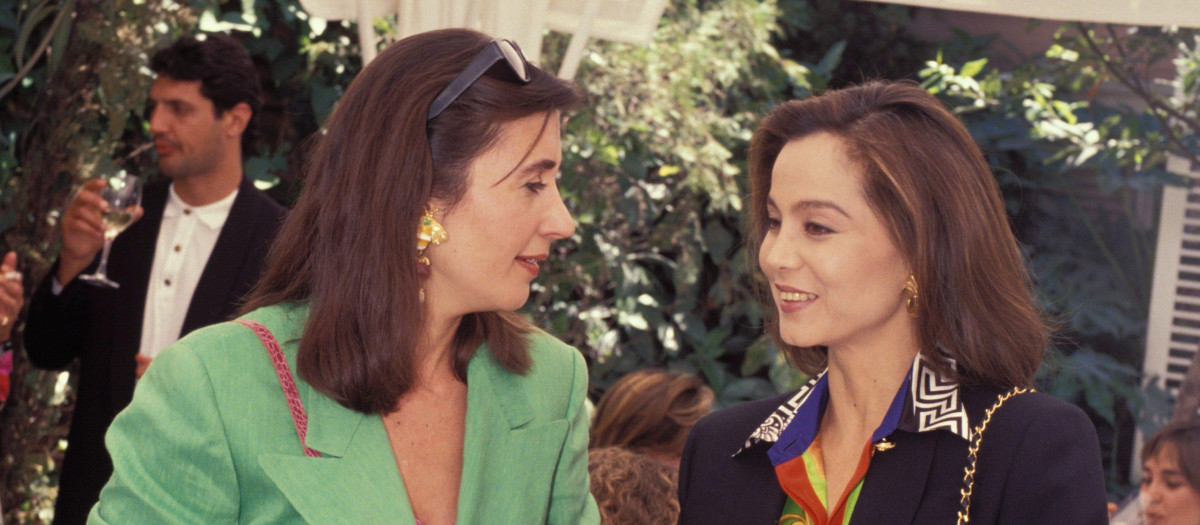 ISABEL PREYSLER JUNTO A CARMEN MARTINE
