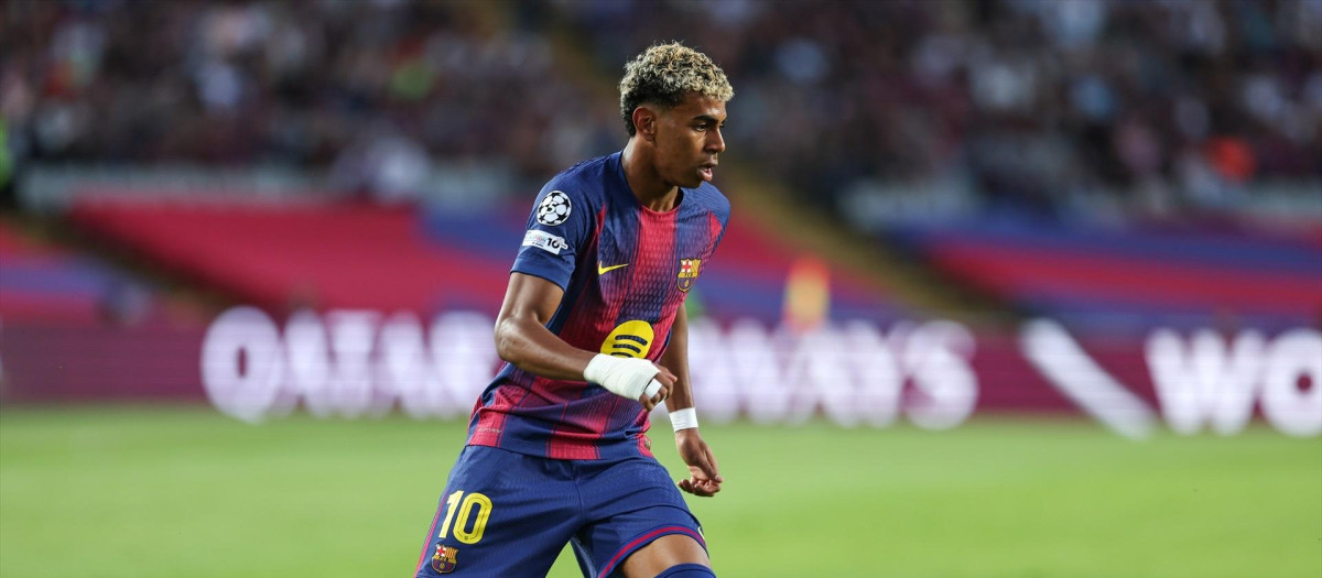 Lamine Yamal, durante un partido de esta temporada