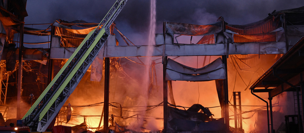 Al menos tres personas han muerto esta noche en Ucrania