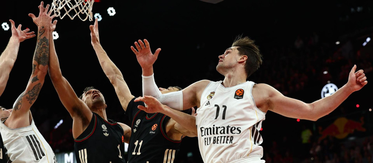 El Real Madrid prolonga su maldición lejos de casa y suma una nueva derrota en Múnich ante un sólido Bayern