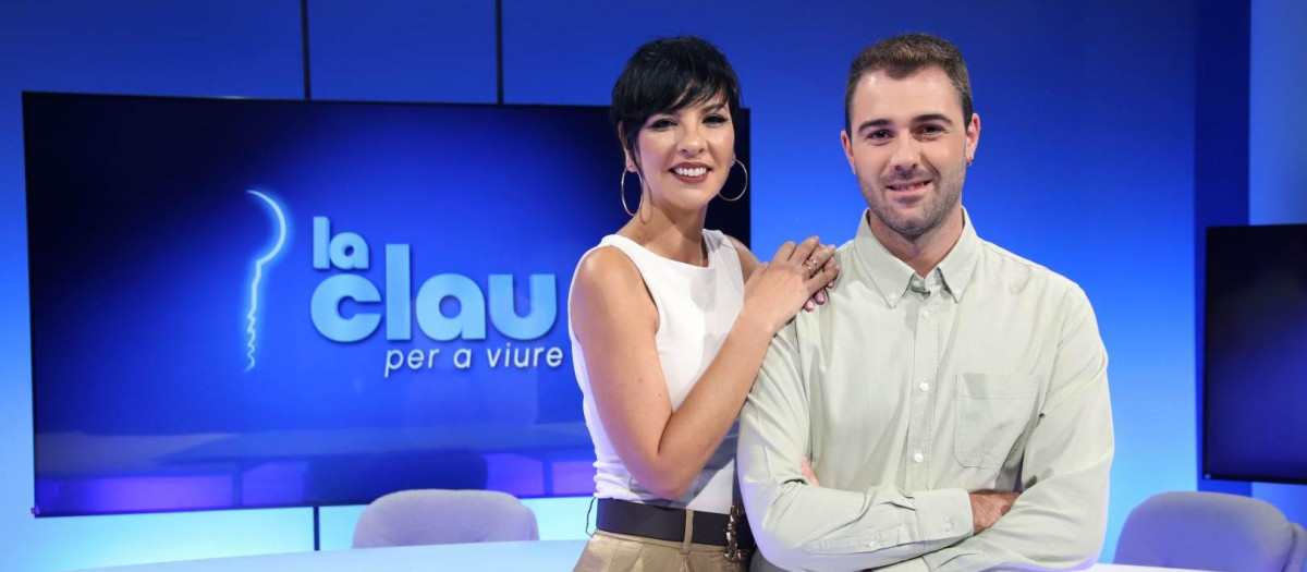 Presentadores del programa de À Punt 'La clau per a viure'