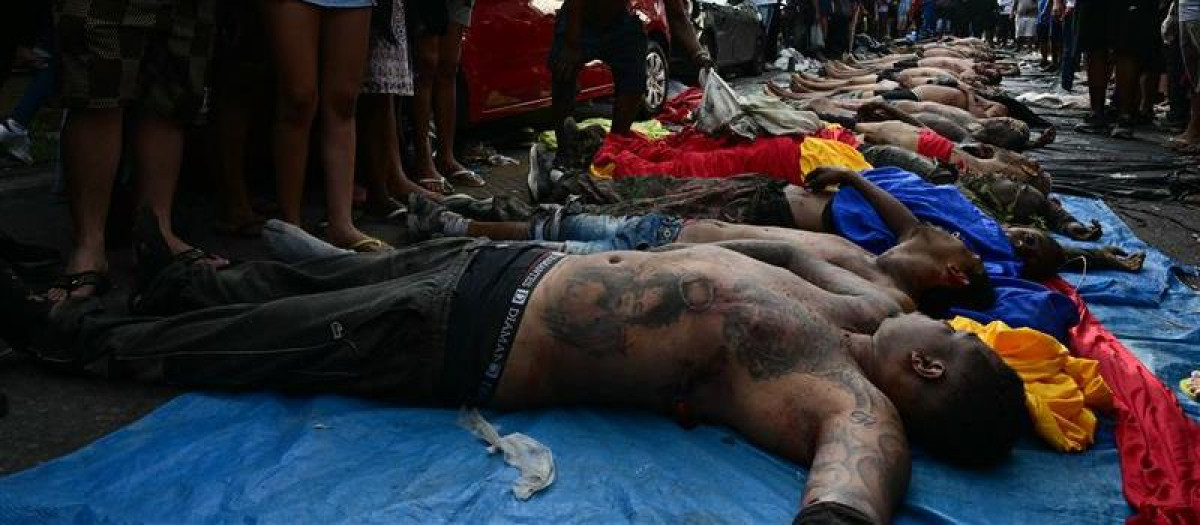 AME8476. ITAITUBA (BRASIL), 17/05/2025.- Fotografía de archivo del 14 de febrero de 2023 de una zona donde se realiza minería ilegal en la Floresta Ambiental de Altamira, en el estado de Pará (Brasil). La minería ilegal en América Latina no solo destruye el medioambiente, sino que también alimenta economías paralelas que mueven miles de millones de dólares al año. Perú, Ecuador, Brasil y Colombia encabezan esta carrera sin control, mientras Chile demuestra que otro modelo es posible. EFE/ Andre Borges ARCHIVO