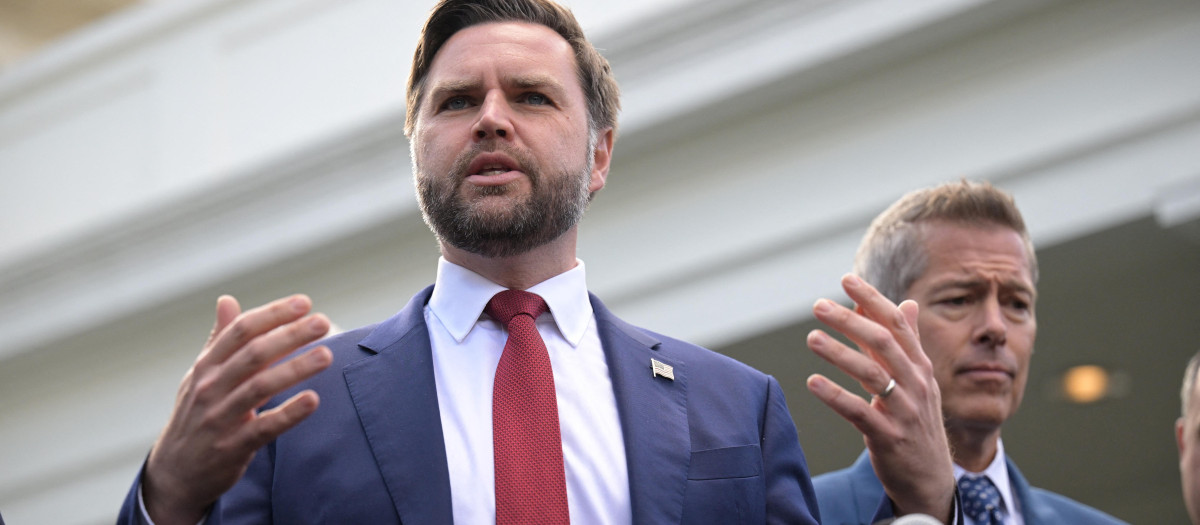 J.D. Vance, vicepresidente de EE.UU. durante declaraciones en la Casa Blanca