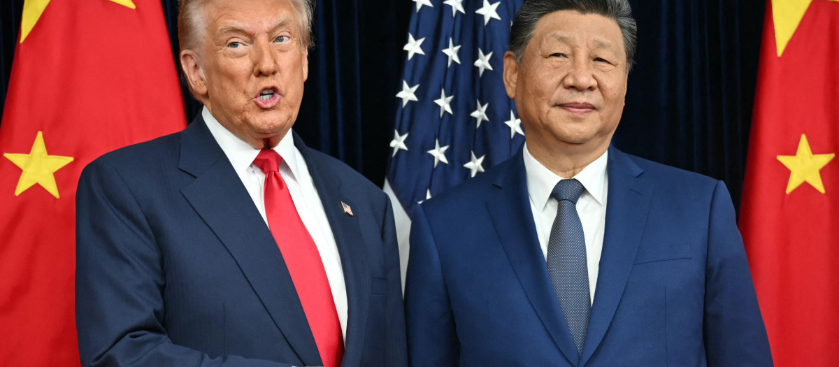 China rebaja tensiones con EE.UU. y suspende durante un año los aranceles adicionales del 24 % a productos estadounidenses