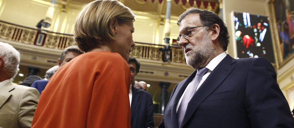María Dolores de Cospedal, secretaria general del PP, y Mariano Rajoy