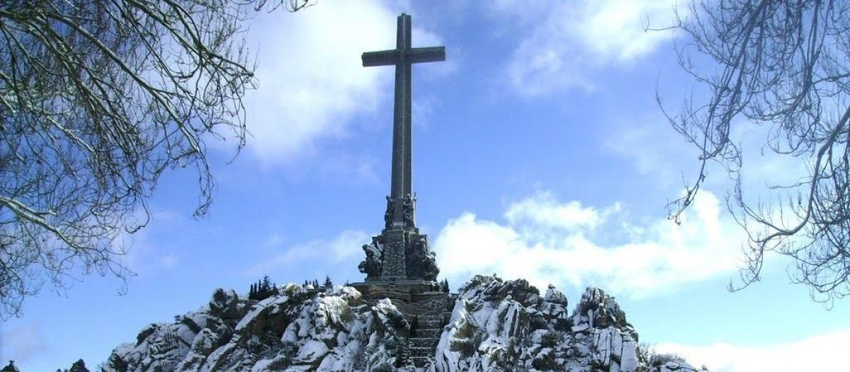 El Valle de los Caídos, cubierto de nieve