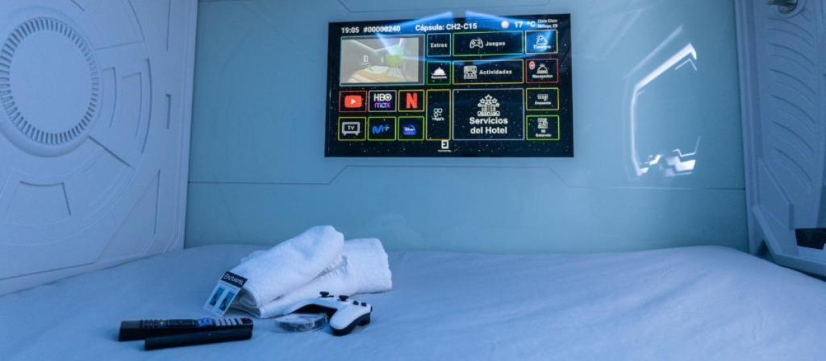 Habitación cápsula del Futurotel Malagueta, en Málaga.