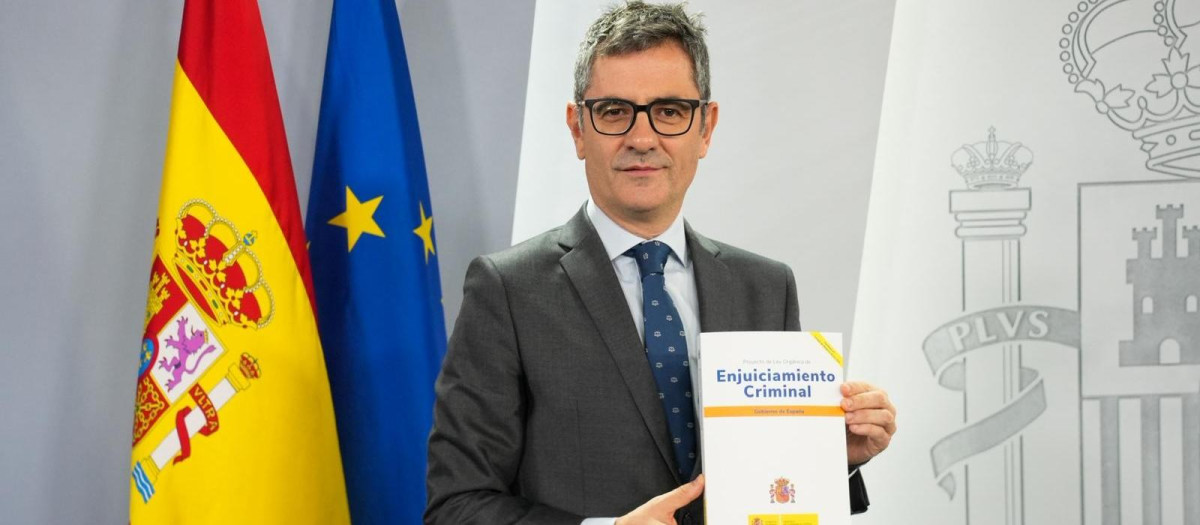 El ministro Félix Bolaños, con la reforma de la Lecrim en la manos