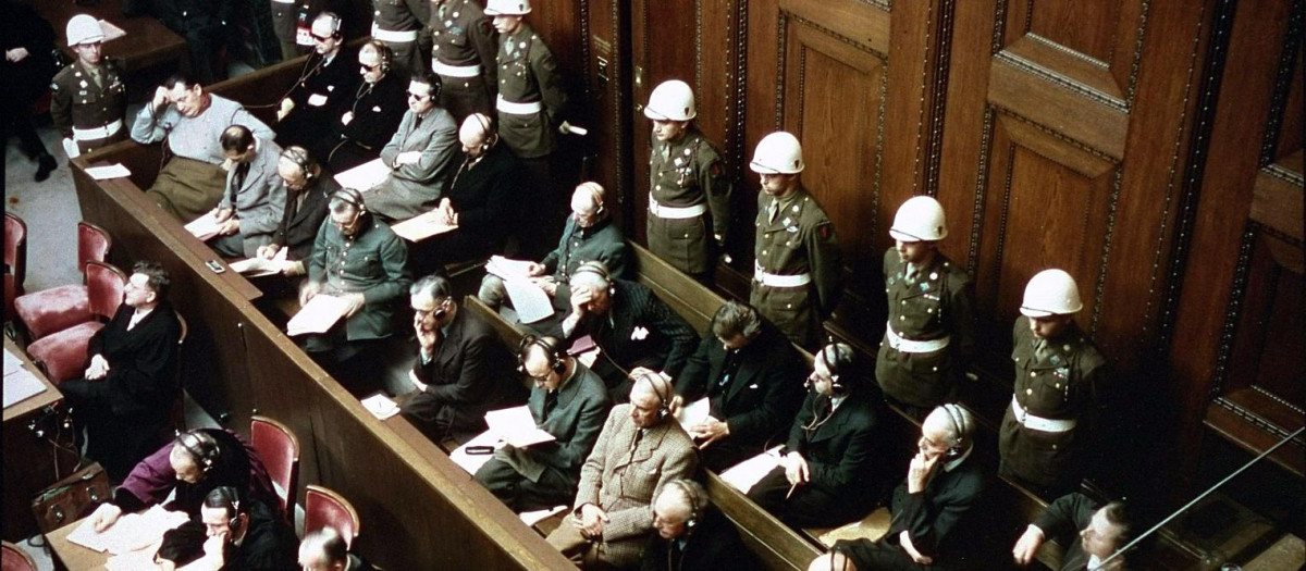 Los acusados en el banquillo durante los Juicios de Núremberg