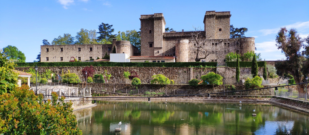 Castillo Palacio de los Condes de Oropesa en Jarandilla de la Vera (Cáceres).