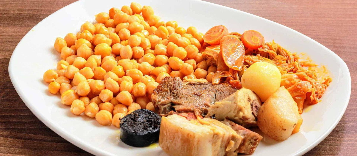 Cocido Mesón El Mulato, Layos, Toledo