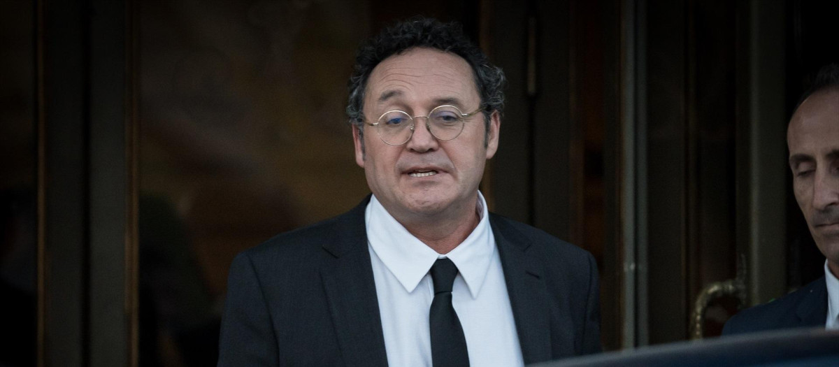 (Foto de ARCHIVO)
El fiscal general del Estado, Álvaro García Ortiz, a su salida del Tribunal Supremo, a 12 de noviembre de 2025, en Madrid (España). García Ortiz está acusado de un presunto delito de revelación de secretos contra Alberto González Amador, pareja de la presidenta de la Comunidad de Madrid.

Diego Radamés / Europa Press
12/11/2025