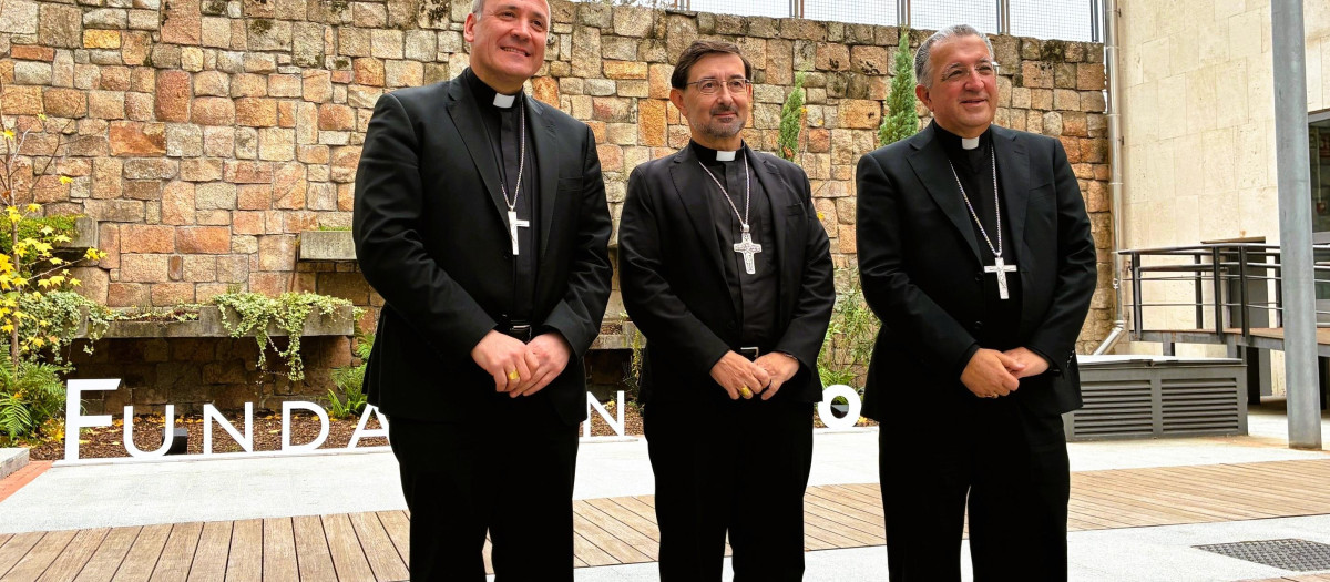 Los tres obispos de la provincia eclesiástica de Madrid, durante la presentación