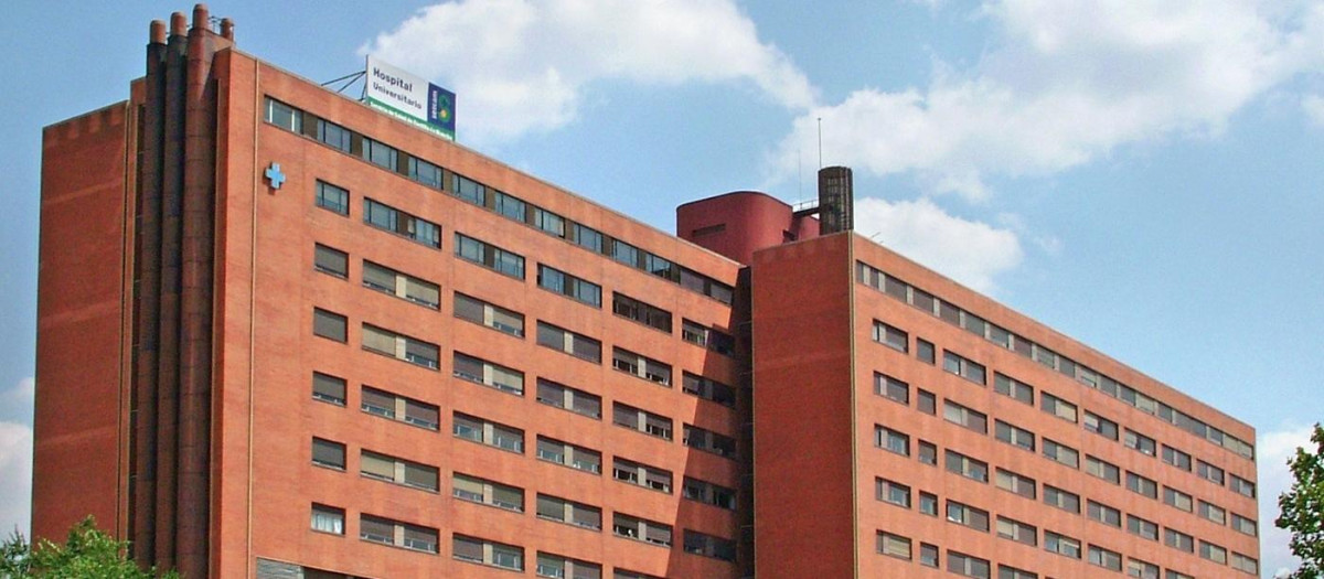 (Foto de ARCHIVO)
Hospital de Guadalajara.

REMITIDA / HANDOUT por J. JAVIER RAMOS GONZALEZ
Fotografía remitida a medios de comunicación exclusivamente para ilustrar la noticia a la que hace referencia la imagen, y citando la procedencia de la imagen en la firma
17/9/2023