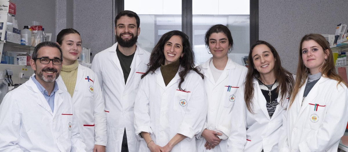 Investigadores de la CEU que han colaborado en un nuevo estudio sobre la bacteria Listeria