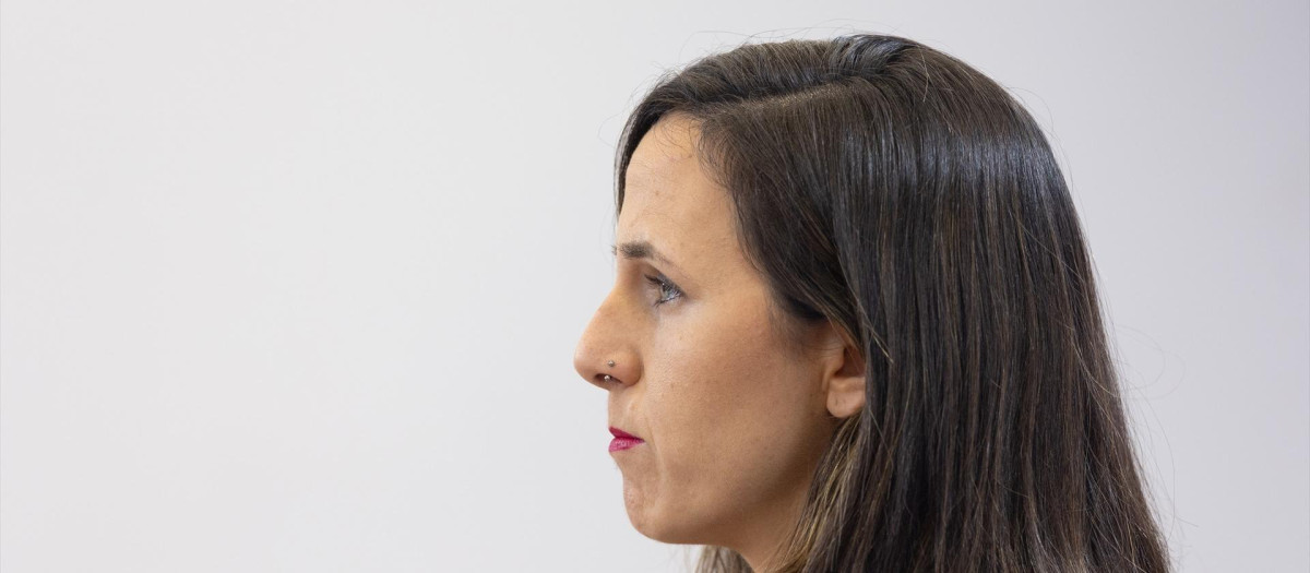 (Foto de ARCHIVO)
La portavoz de Podemos en el Congreso, Ione Belarra, durante una rueda de prensa en el Congreso de los Diputados, a 11 de noviembre de 2025, en Madrid (España).

Eduardo Parra / Europa Press
11/11/2025