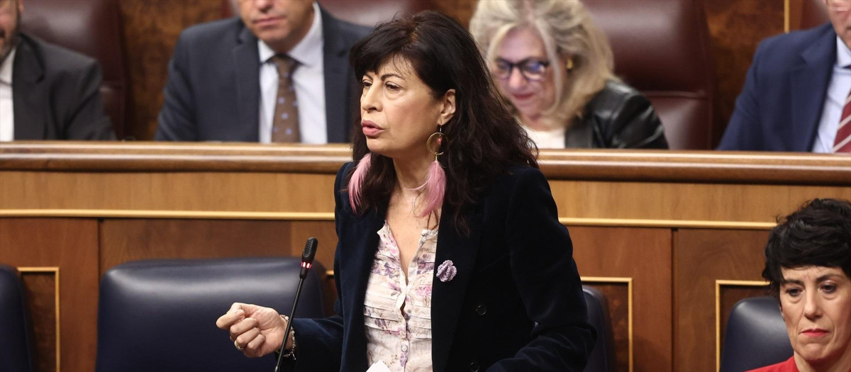 El PP corea a Redondo el lema de las feministas por el 25-N: «Cuidado ...