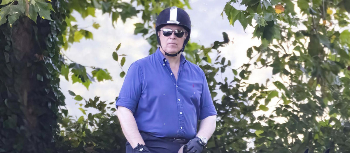 Andrés a caballo en Windsor