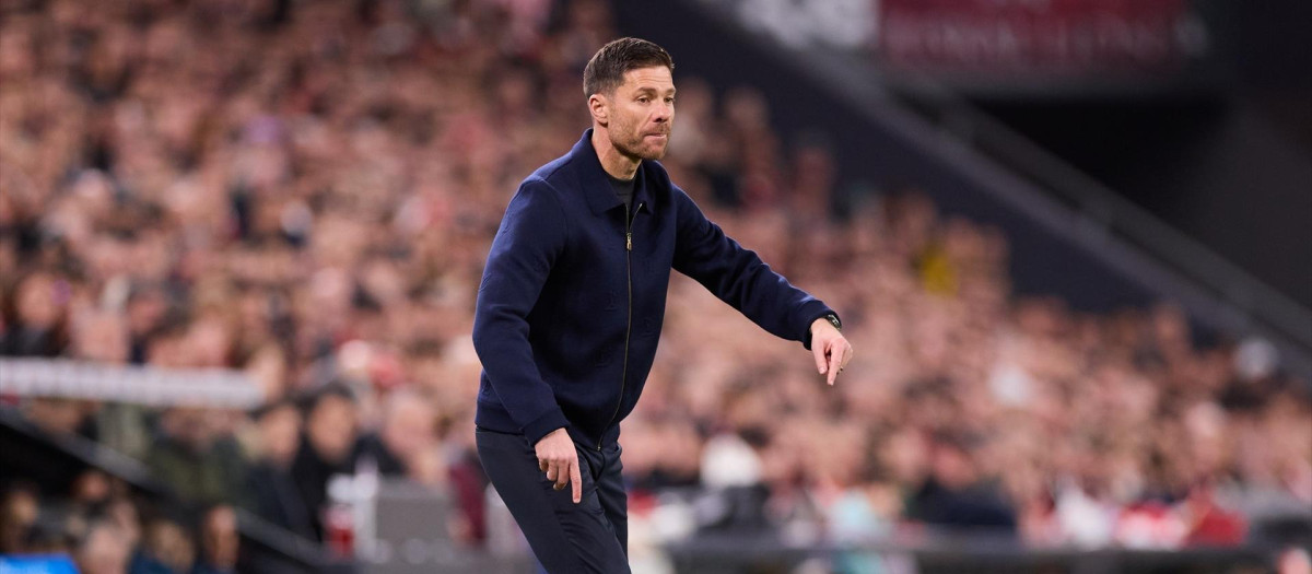 Xabi Alonso, durante el Athletic Club - Real Madrid