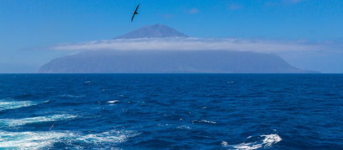 La isla más remota del mundo, en el Atlántico Sur.