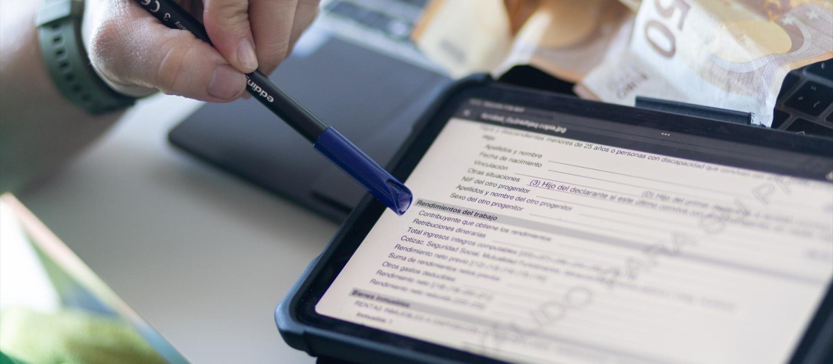 Vista de la declaración de la renta en una tablet