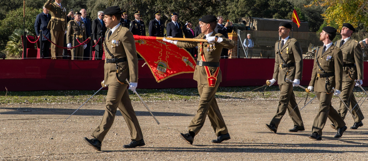 Parada militar en Cerro Muriano con motivo de la celebración de la patrona de Infantería
