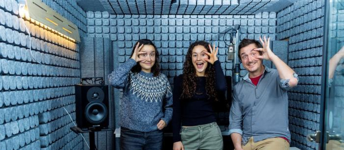 Pénélope Coupal, en el centro, con Charlotte Bigras y Mickael Deroche, autores del estudio