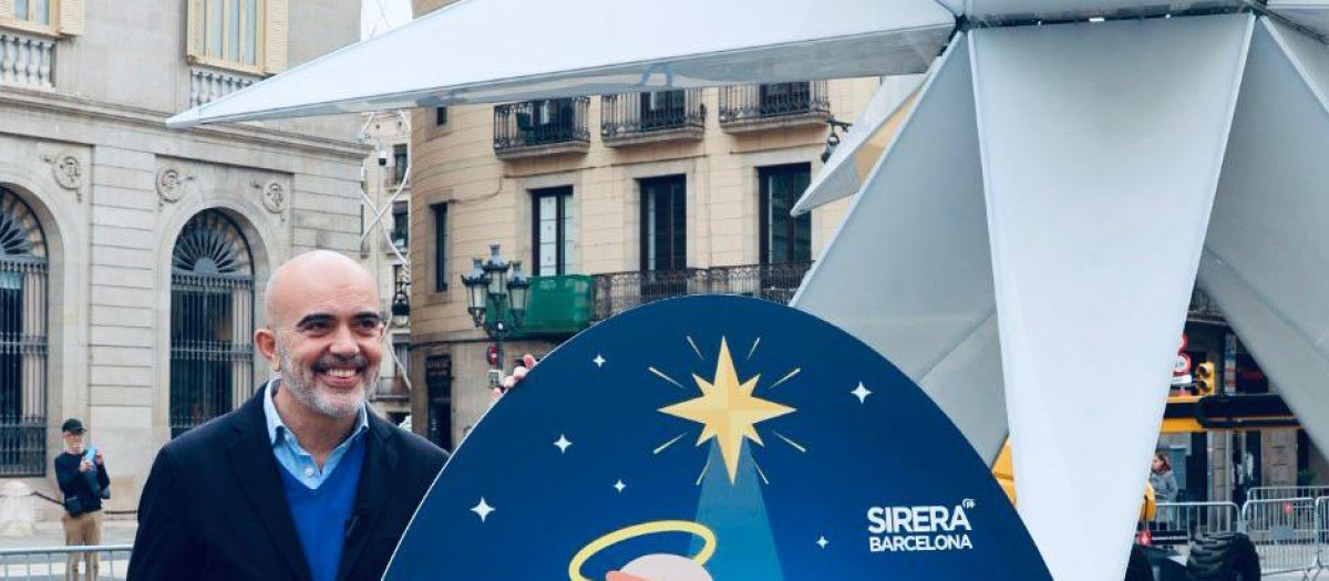 Daniel Sirera en la plaza Sant Jaume