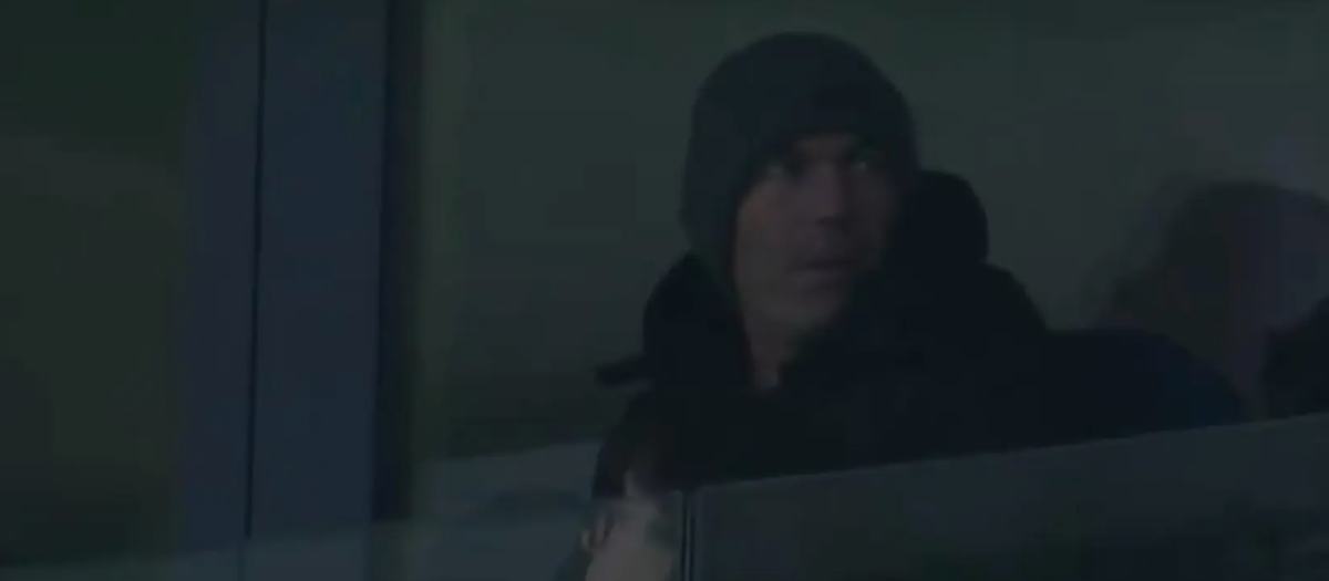 Zinedine Zidane, en un palco del Santiago Bernabéu