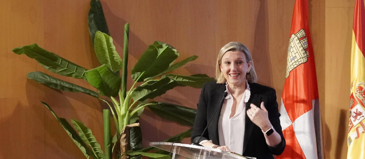 La vicepresidenta de la Junta y consejera de Familia e Igualdad de Oportunidades, Isabel Blanco