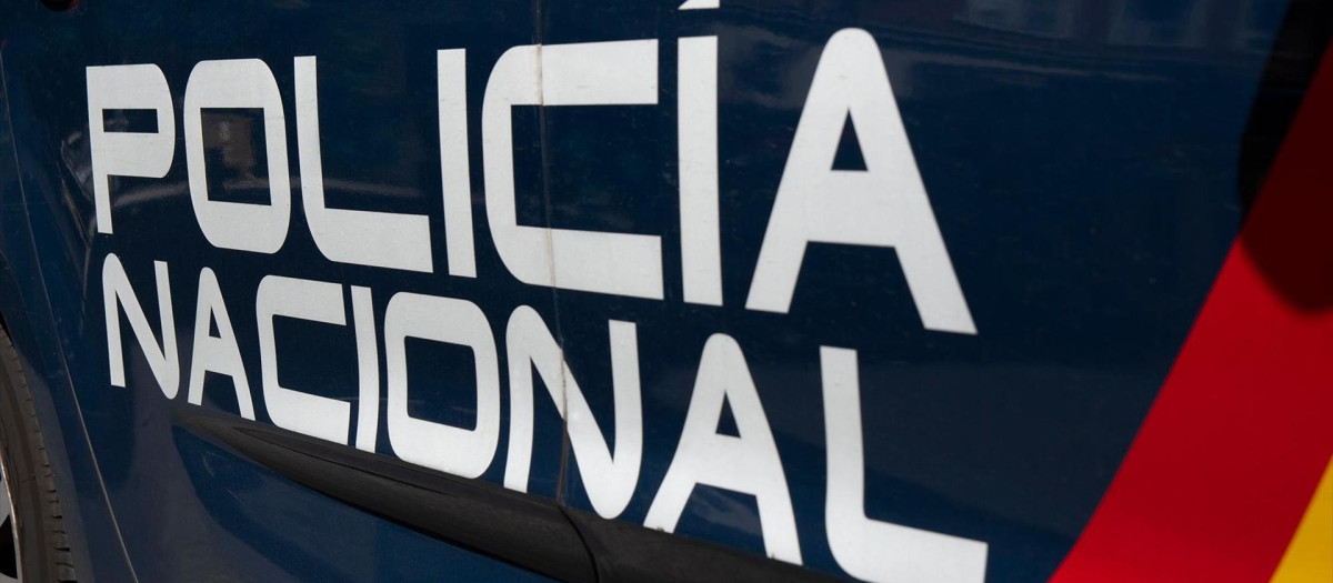 Coche Policía Nacional

REMITIDA / HANDOUT por POLICIA NACIONAL
Fotografía remitida a medios de comunicación exclusivamente para ilustrar la noticia a la que hace referencia la imagen, y citando la procedencia de la imagen en la firma
13/5/2024