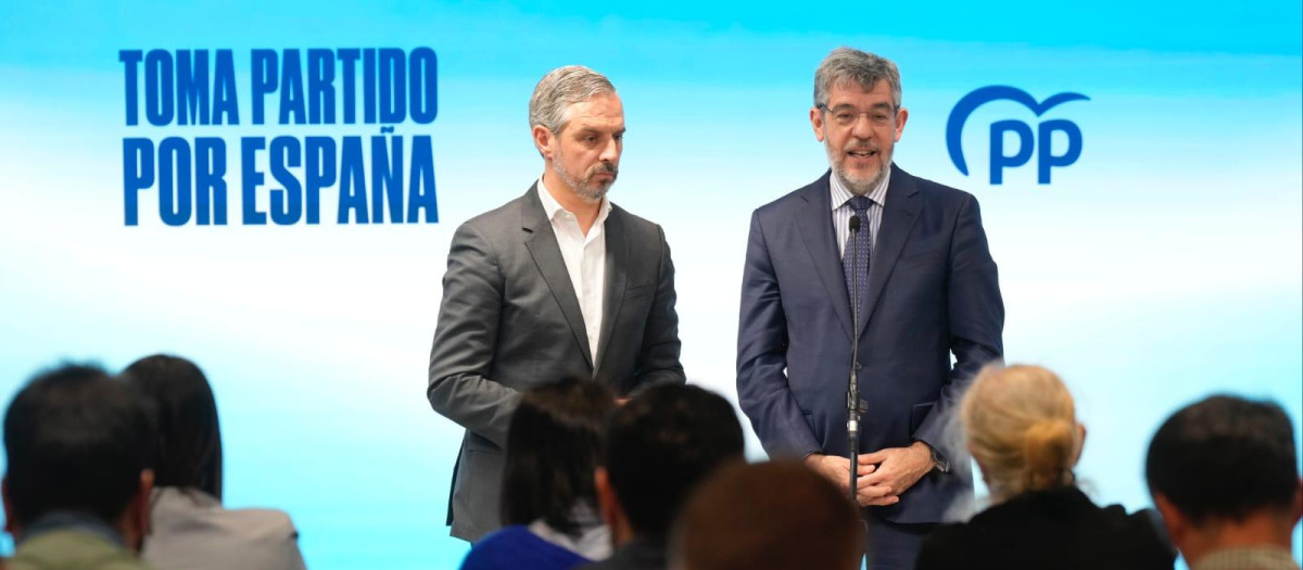Los vicesecretarios económicos del PP, Alberto Nadal y Juan Bravo.