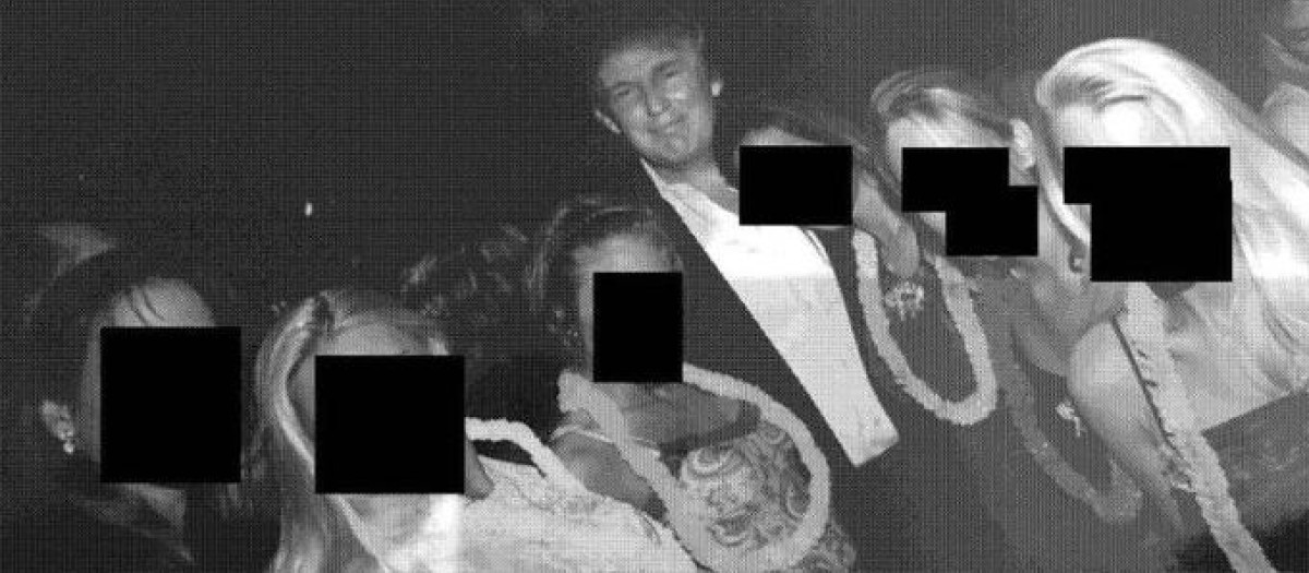El presidente estadounidense, Donald Trump, en una de las fiestas de Epstein